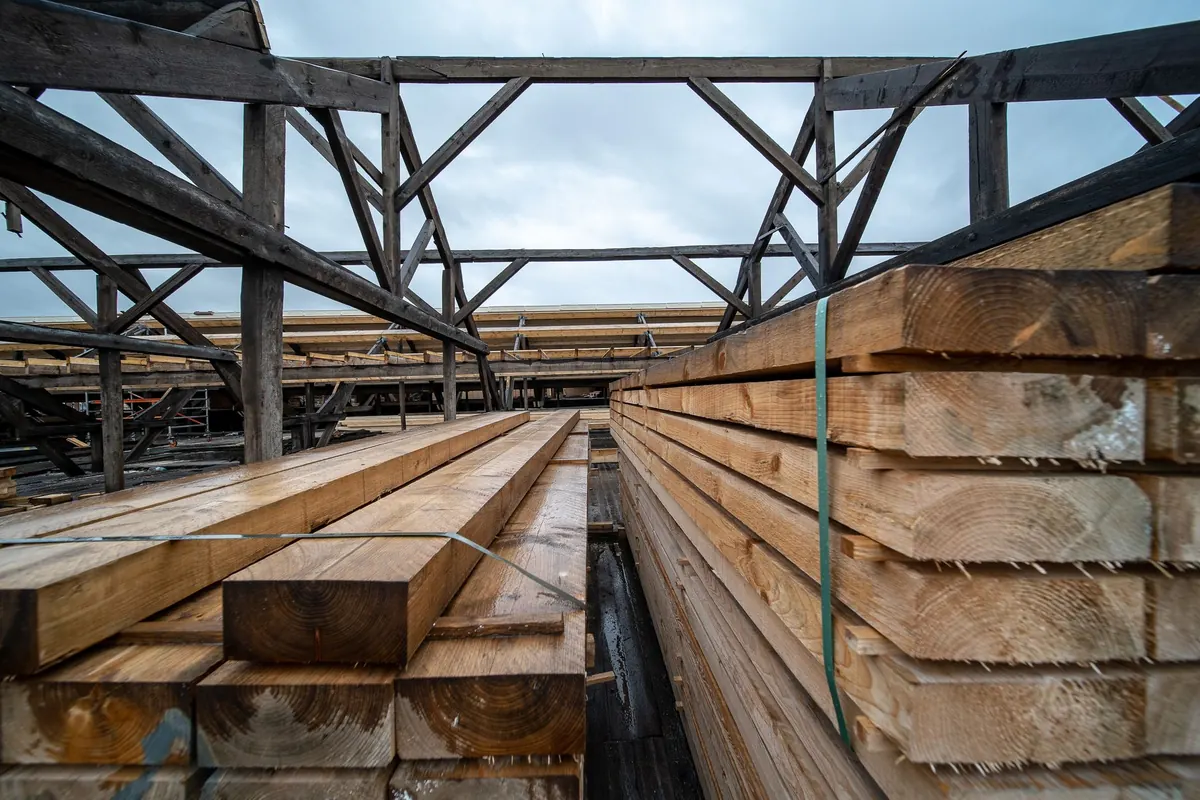 Where to Buy Larch Timber in the UK: A Regional Supplier Guide